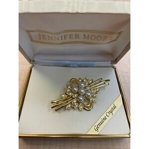 Jennifer Moore Vintage Gold Tone Brooch Genuine Crystal Faux Pearl  Original Box
